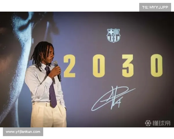 意媒曝邓弗里斯解约金过期 巴萨专注孔德未采取行动 意媒曝邓弗里斯解约金过期 巴萨专注孔德未采取行动